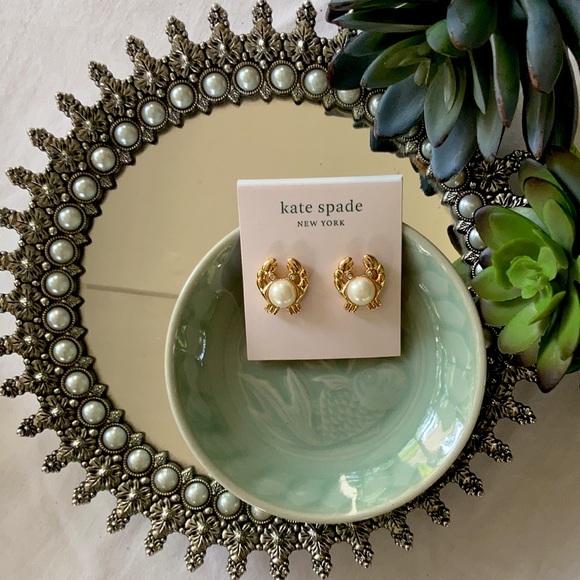 Kate Spade Shore Thing Crab Pearl Earrings NWT - Picture 6 of 9